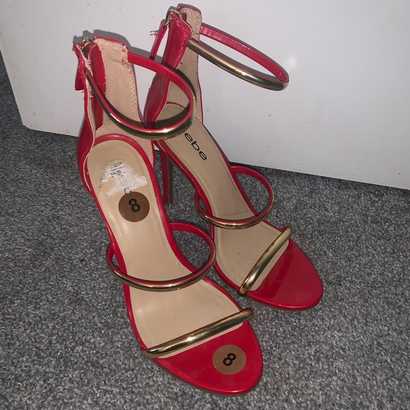 Red bebe - Picture 2 of 4